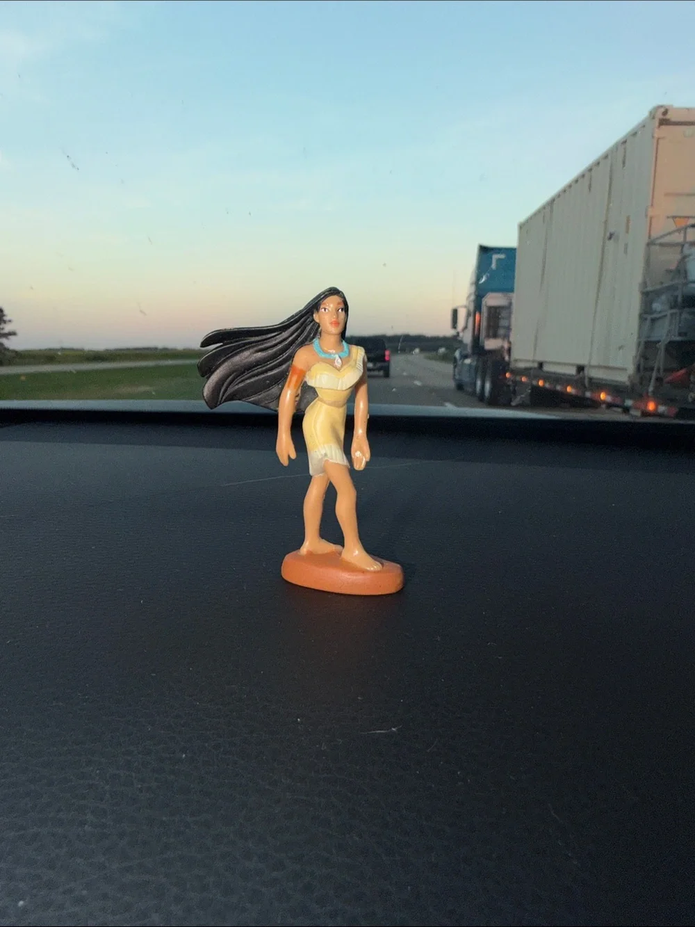 Vintage Disney Pocahontas Mini 2 3/4 Inch PVC Figure Cake Topper-Preowned